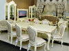 Большой обеденный стол  
